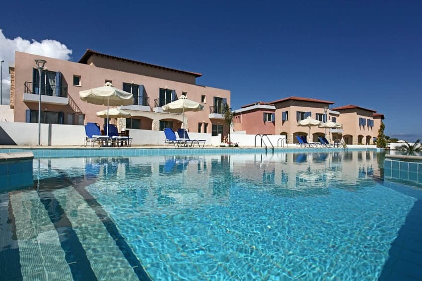 Prodromi Gardens — luxury residences in Polis